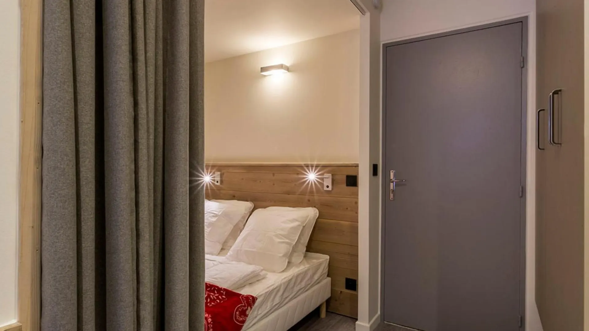 Studio Renove Au Pied Des Pistes, Balcon, Wifi Gratuit, Plein Centre - Fr-1-346-392 Les Arcs  Apartment